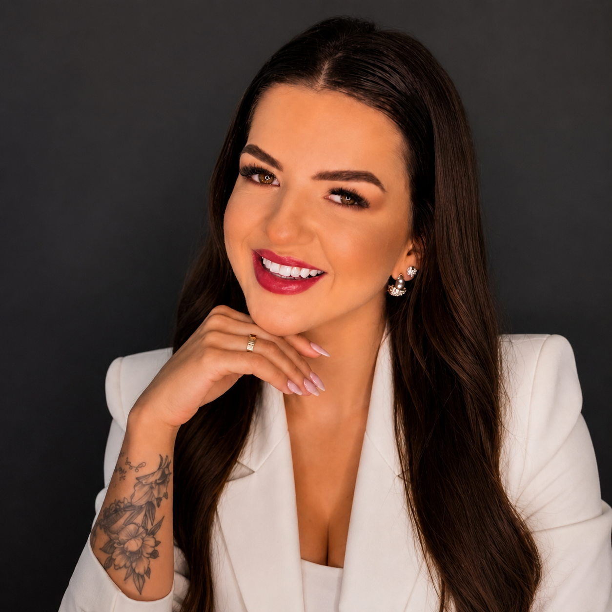 Brenda Zanardi — Maquiagem, cílios & sobrancelhas